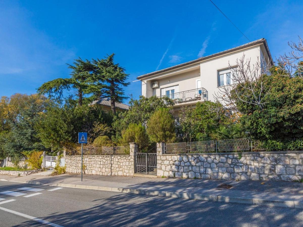 Apartments Drago Нови Винодолски Екстериор снимка