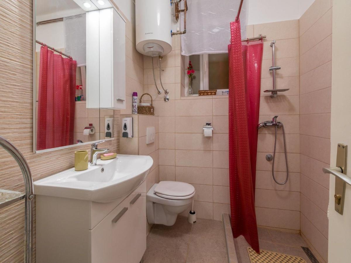 Apartments Drago Нови Винодолски Екстериор снимка