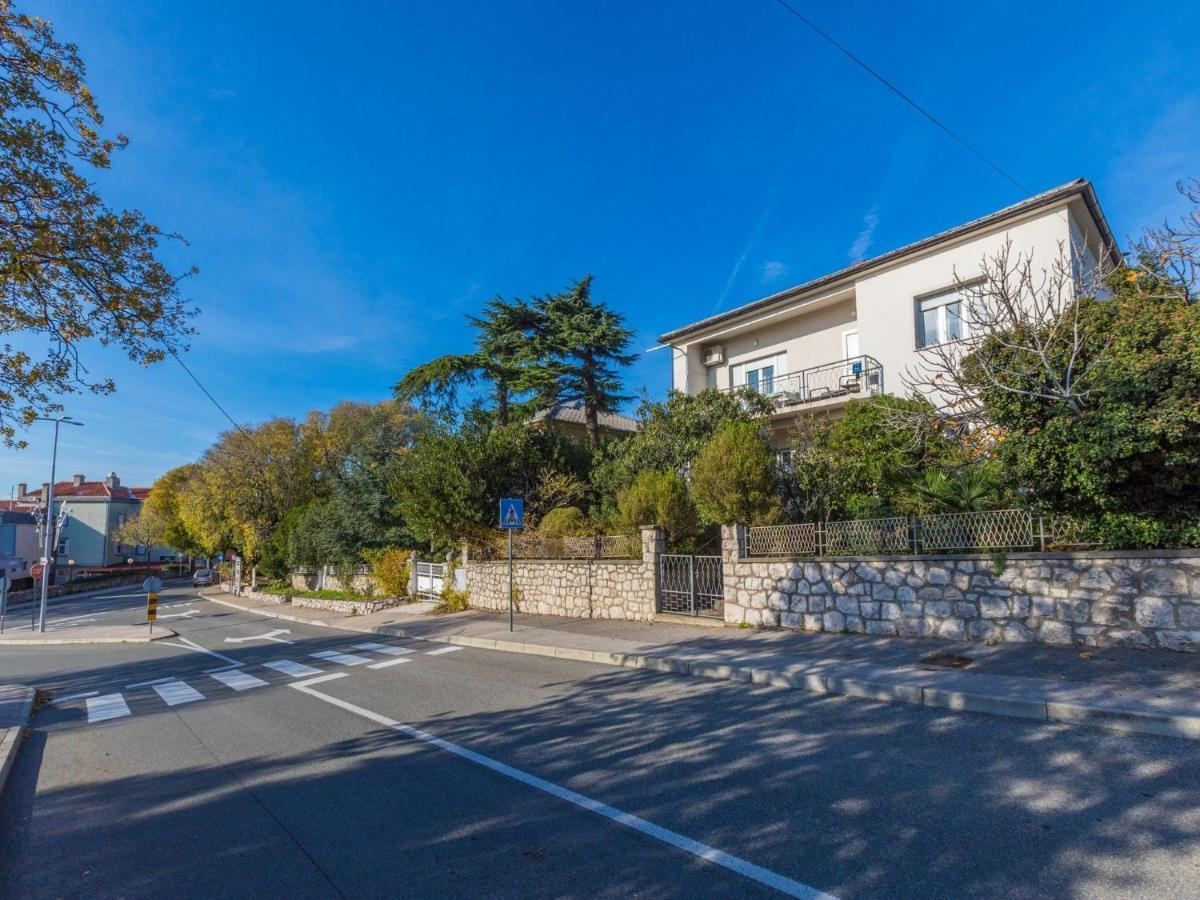 Apartments Drago Нови Винодолски Екстериор снимка
